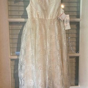 David's Bridal Flower Girl/First Communion Dress Size 14